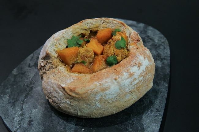 MasterChef 2022: Bunny chow do Rafael foi o melhor da prova Melissa Haidar/Band