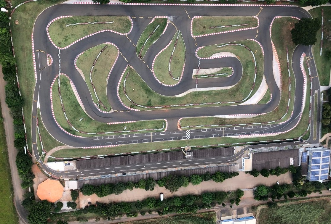 "Fórmula 4 Brasil" agita kartismo na região 