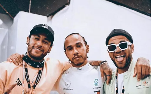 Lewis Hamilton consola jogadores do Brasil após eliminação Reprodução