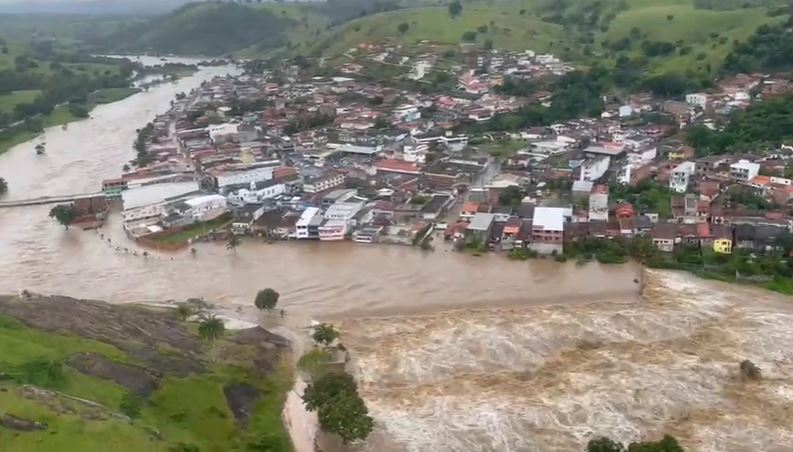 Em todo o estado, ao menos dez barragens estão com o volume de água em nível crítico Foto: Reprodução/Defesa Civil