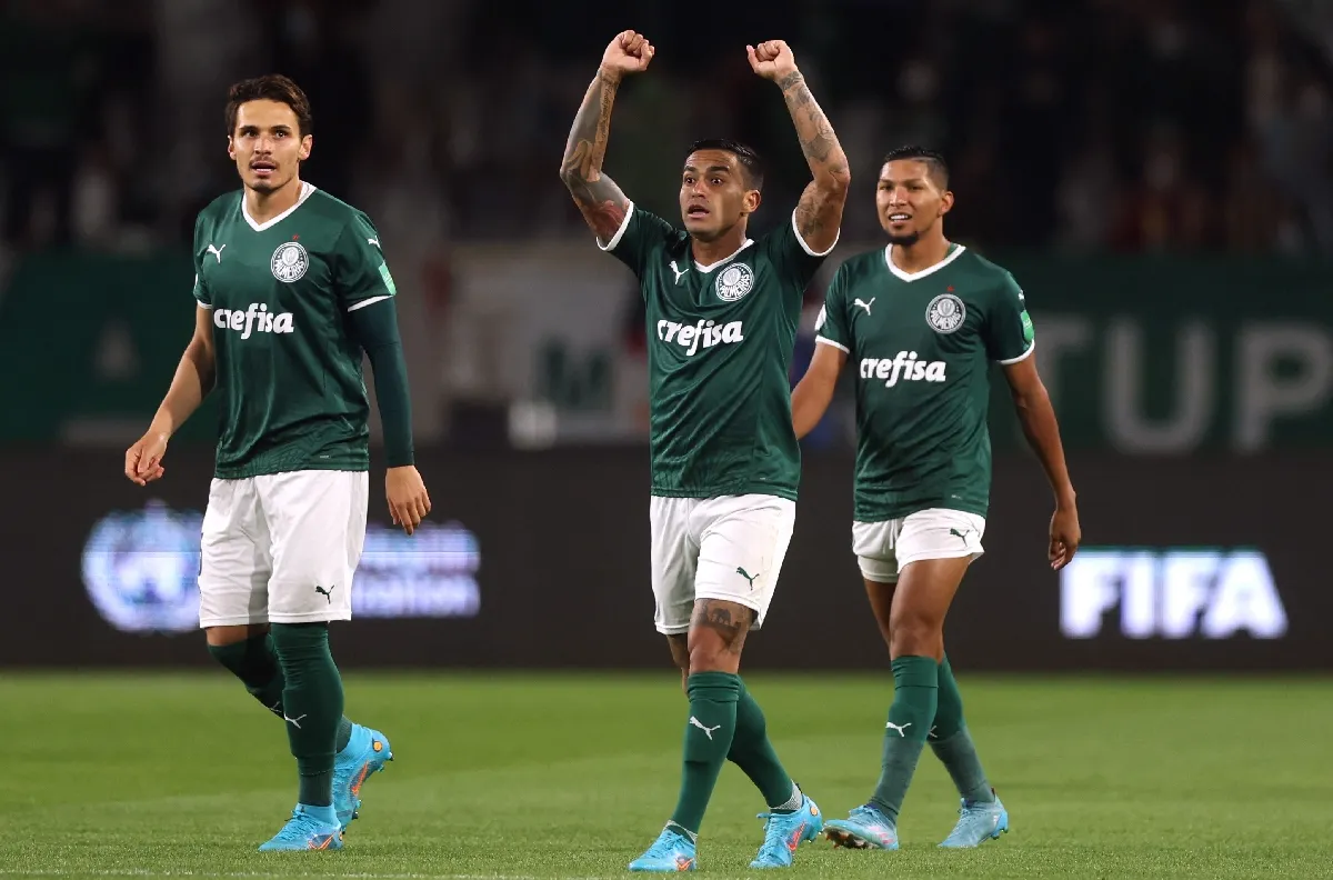 Palmeiras 'chuta' fantasmas de 2021, vence o Al Ahly com atuação de gala de  Dudu e vai à decisão do Mundial de Clubes - ESPN