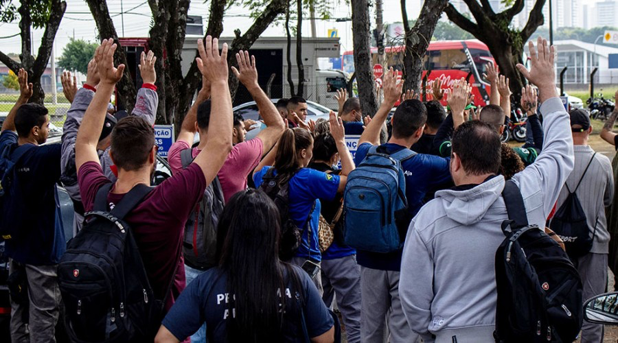 Trabalhadores da Eaton em assembleia Roosevelt Cássio/ Sindicato dos Metalúrgicos