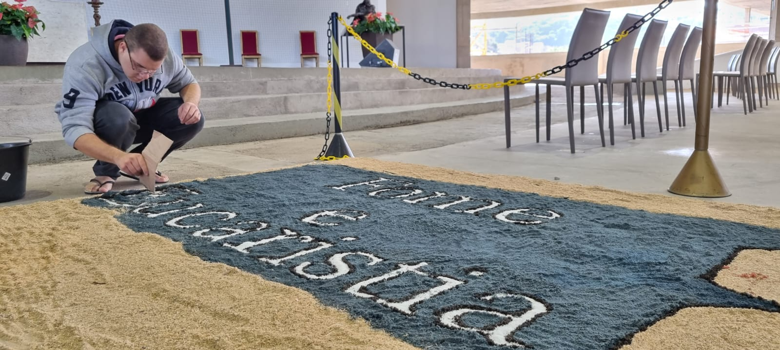 Os tradicionais tapetes de serragem que ilustram a festa de Corpus Christi, em BH Reprodução/ Catedral Cristo Rei