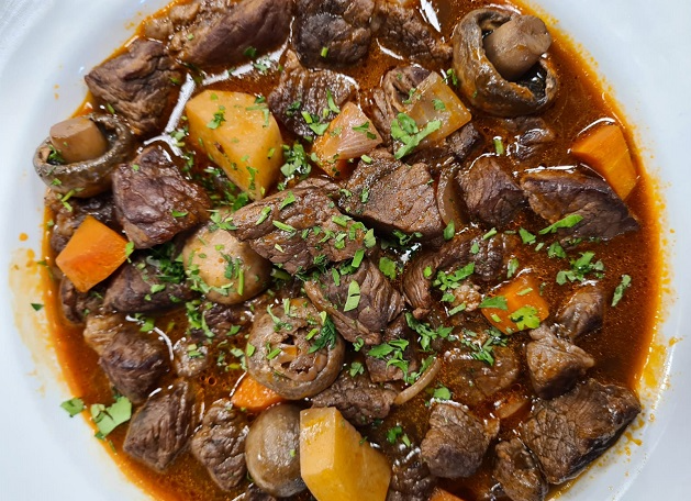 Guisado bovino | Band Receitas