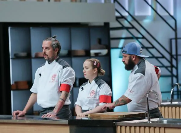 MasterChef Profisisonais: Marcelus é eliminado após sanduíche seco