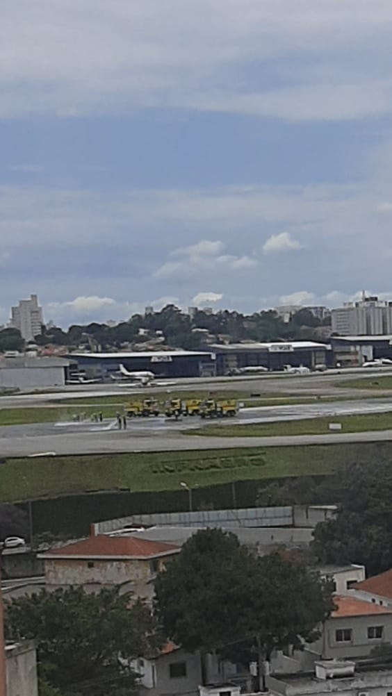 Os bombeiros foram acionados Foto: Reprodução