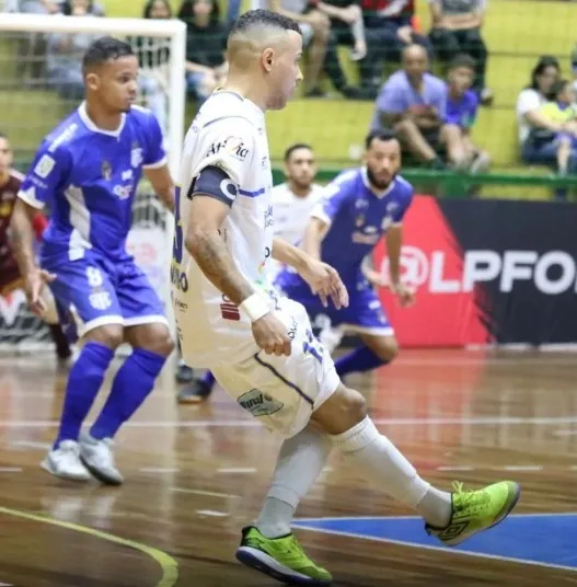 O São José Futsal empata com o Taubaté pelo primeiro jogo da Final da LPF •  São José Futsal