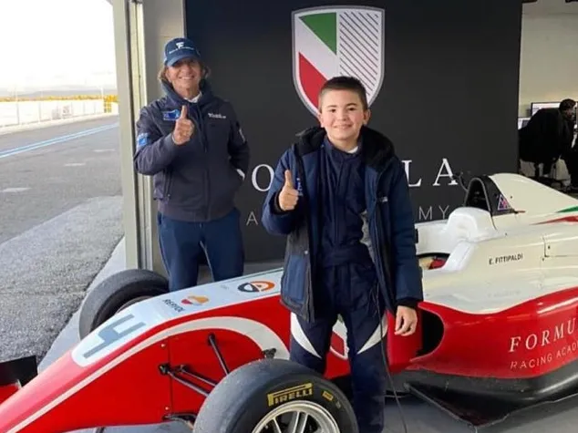 Emmo Fittipaldi corre na Fórmula 4 dinamarquesa, e pai diz: 'Essa geração chegou muito mais rápido'