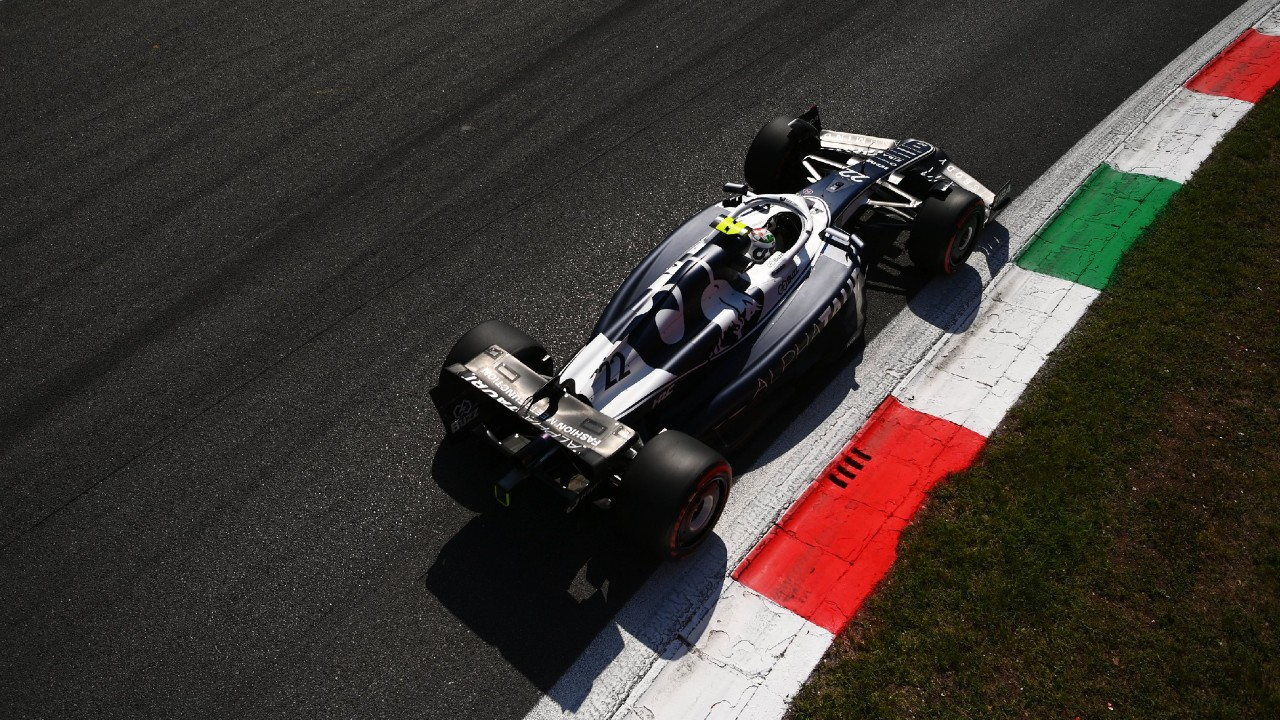 Japonês da AlphaTauri correrá pela primeira vez na pista de Marina Bay Scuderia AlphaTauri