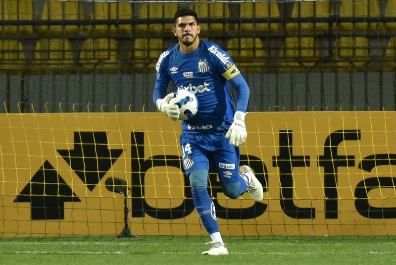 Goleiro do Santos, João Paulo se revoltou com a arbitragem do clássico San-São Ivan Sorti/Santos FC