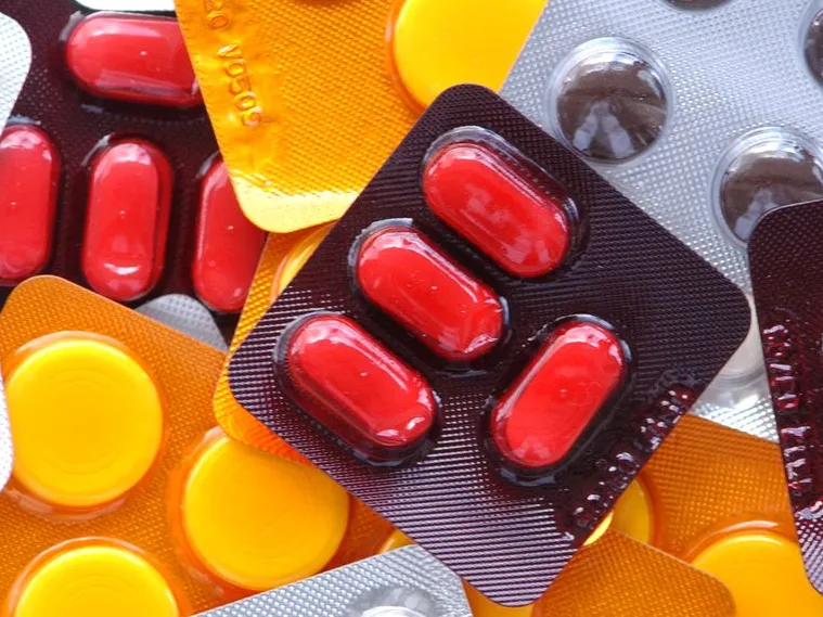A Secretaria Municipal de Saúde informou que o fabricante do medicamento está com falta de matéria-prima para a produção