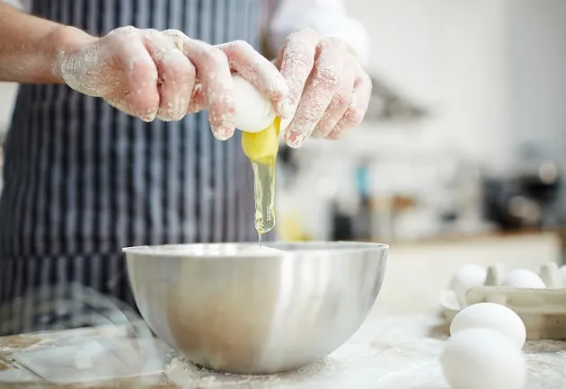 Carole Crema ensina truque para substituir o ovo em receitas de bolo