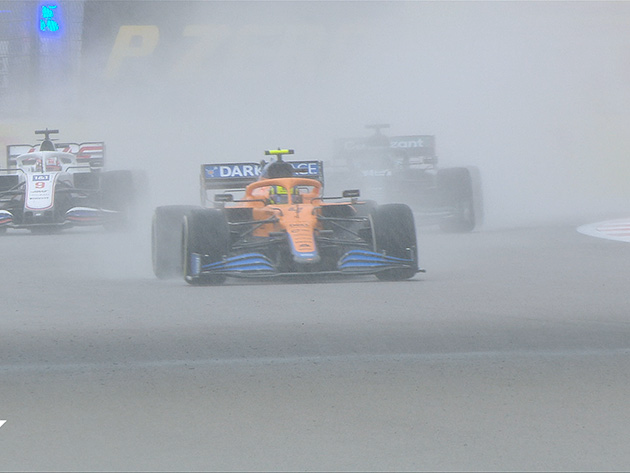 Piloto da McLaren caiu da primeira para sétima colocação quando a chuva apertou em Sochi