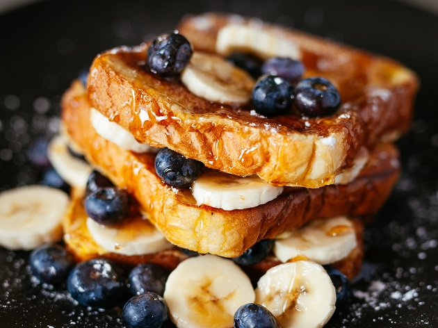 Dois meses pro Natal: Carole Crema ensina rabanada com frutas caramelizadas Unsplash