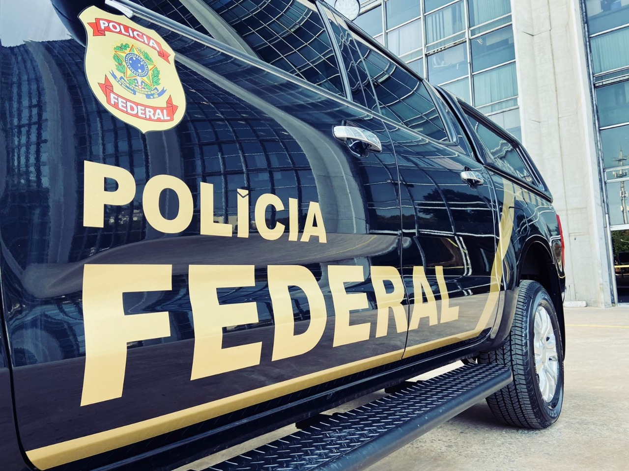 Operação Tropeiros busca desarticular organização responsável por tráfico de drogas Reprodução/Polícia Federal