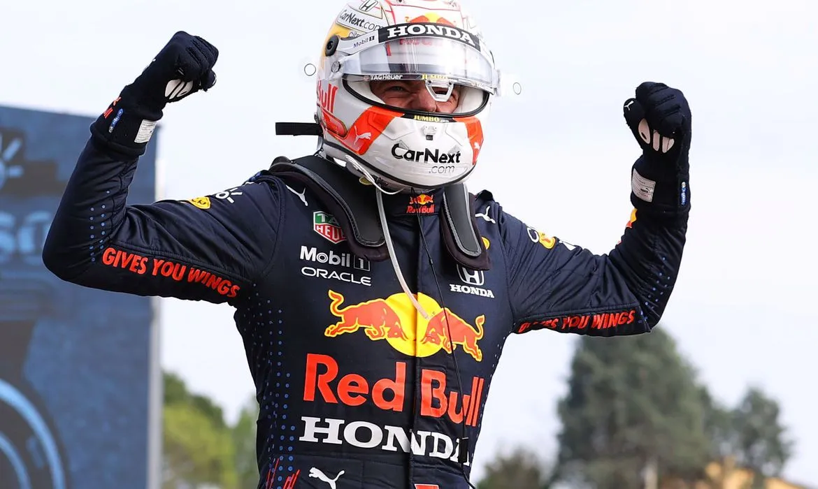 Max Verstappen vence o GP da Espanha