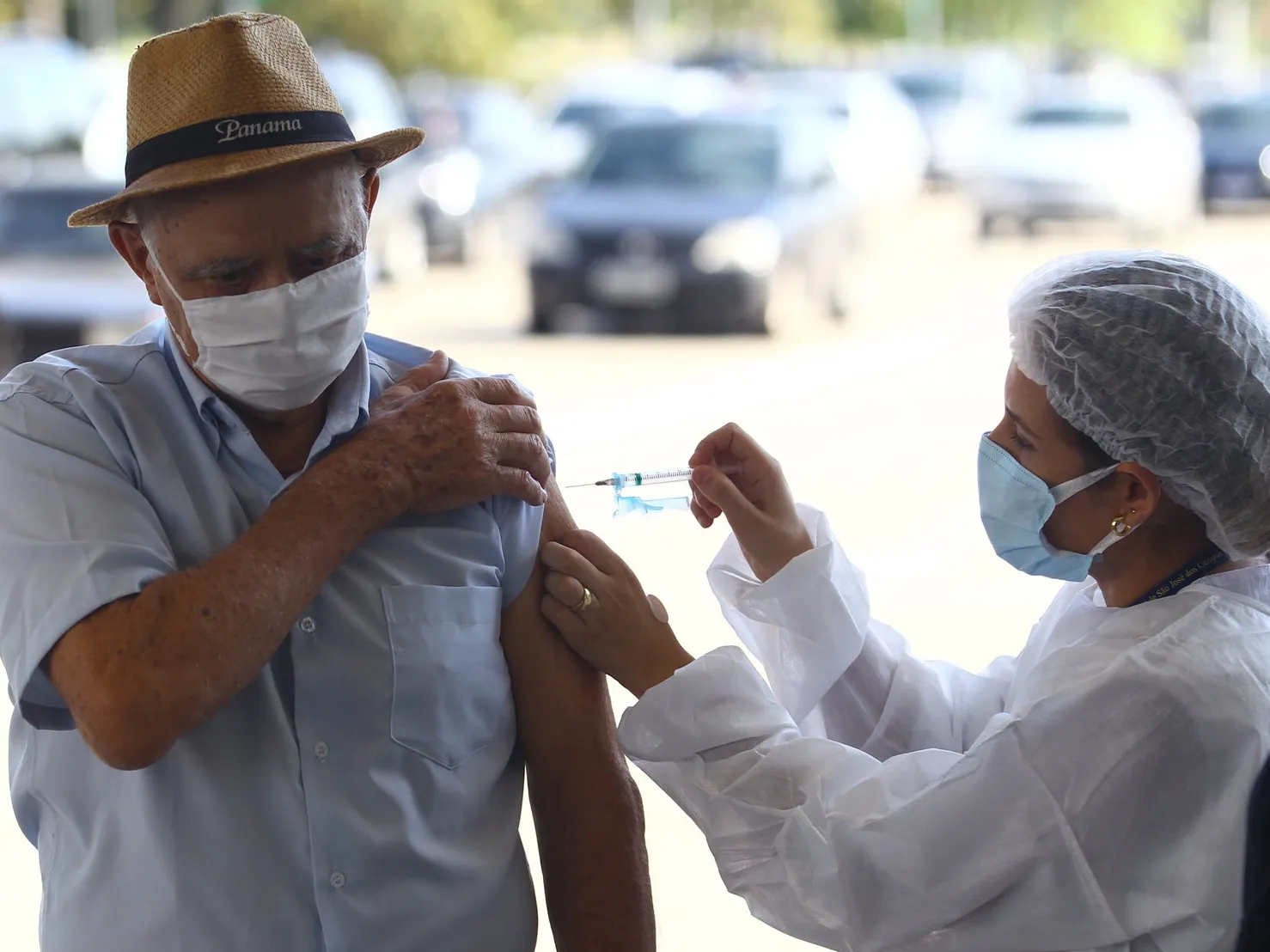 Principais cidades da RMVale suspendem vacinação no feriado
