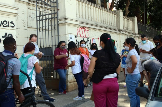 Nove estados e o Distrito Federal optaram pelo retorno do convívio entre alunos e professores no ambiente escolar Foto: Rovena Rosa/Agência Brasil