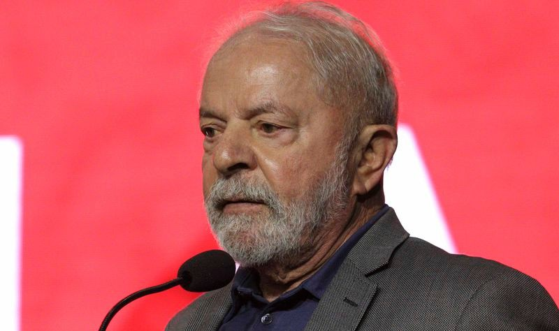 Lula busca seduzir eleitores de Ciro e Tebet para vencer no segundo turno Agência Brasil