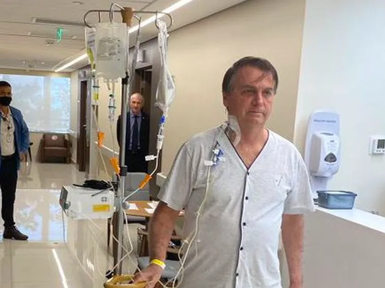 Jair Bolsonaro recebe alta após internação em hospital de SP