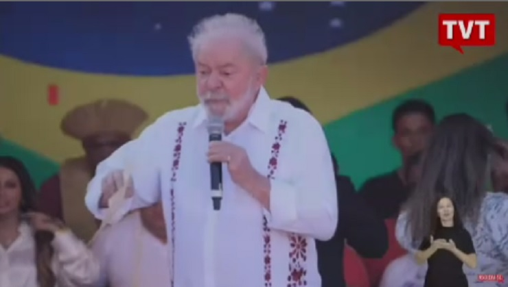 Lula ataca prazo de validade em reajuste a auxílios