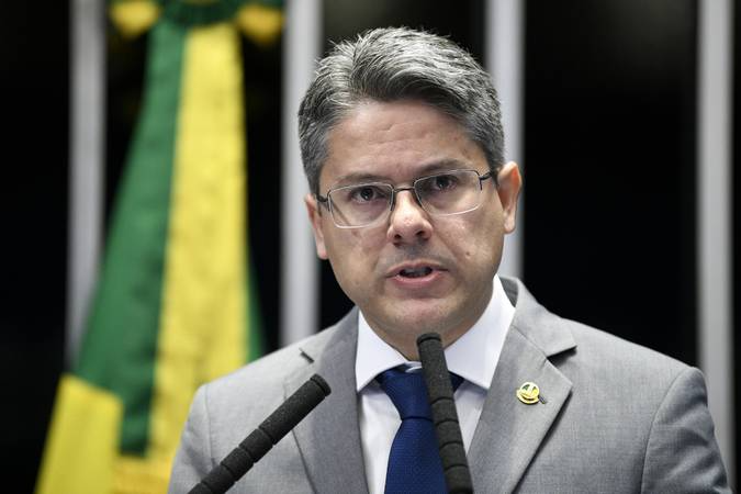 Senador Alessandro Vieira vai se filiar ao PSDB Agência Senado 