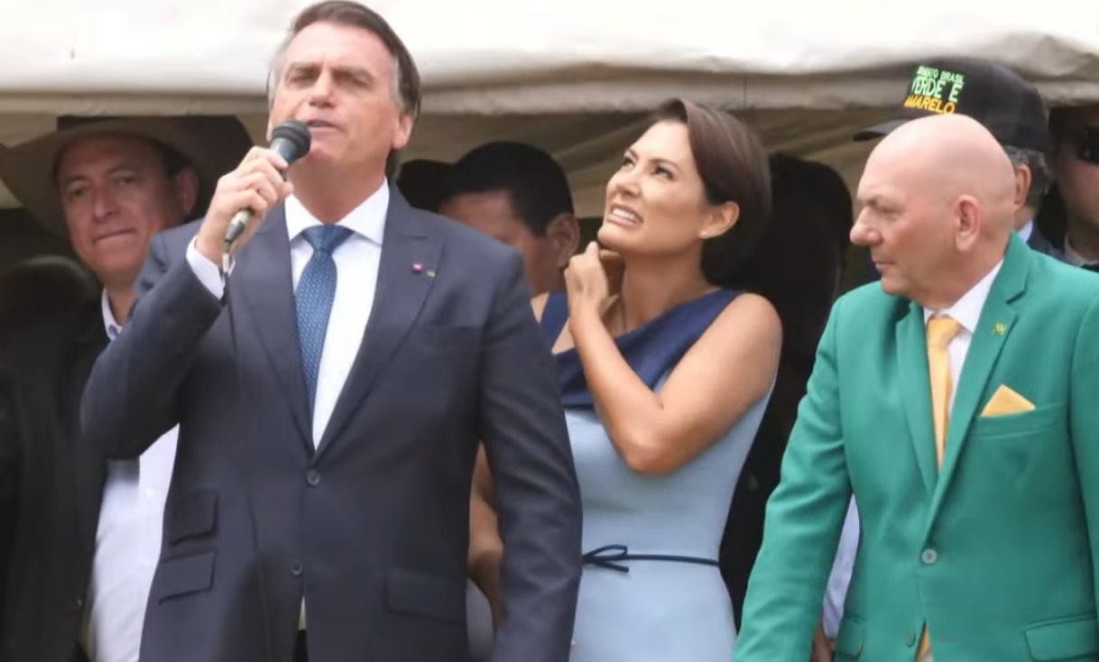 Jair Bolsonaro durante ato em 7 de setembro Reprodução