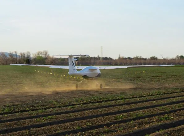 Embraer firma parceria para desenvolvimento de aeronave agrícola elétrica e autônoma