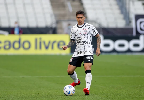 Fagner teve uma lesão de grau 1 na coxa esquerda diagnosticada  Rodrigo Coca/Agência Corinthians