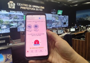 COR recebe ocorrências via app Linha Direta Divulgação/Prefeitura do Rio