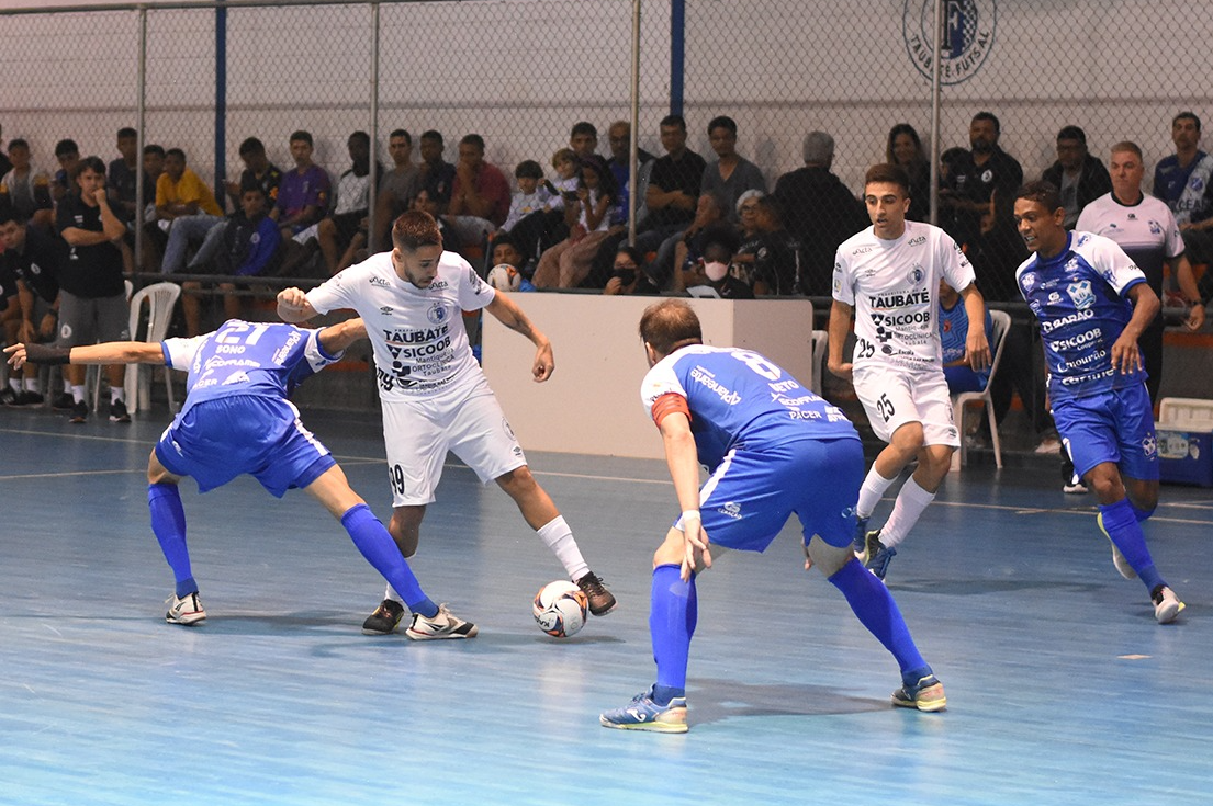 Taubaté joga em casa contra lanterna do grupo pela Liga Paulista de Futsal Divulgação/ Taubaté Umbro Futsal