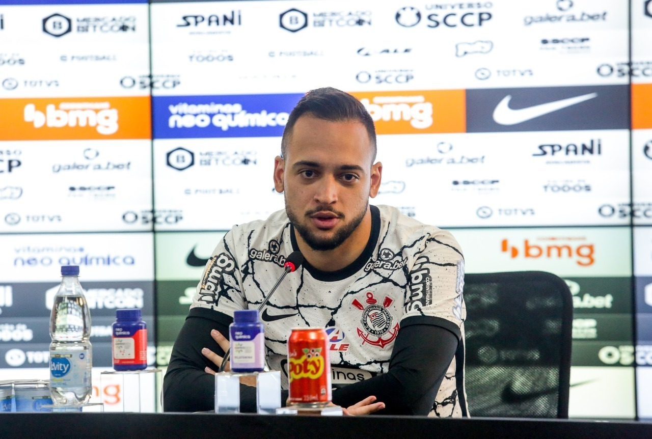 Maycon foi regularizado no BID e apresentado no Corinthians nesta sexta Rodrigo Coca/Agência Corinthians