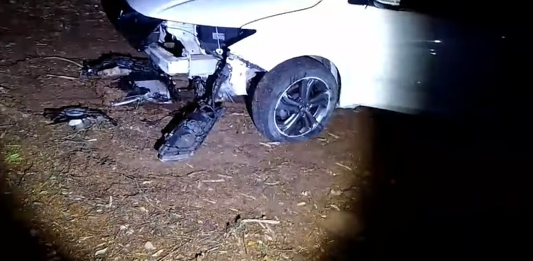 Carro foi encontrado abandonado na Campinas-Mogi Roberto Torrecilhas/JDB/RMCTV