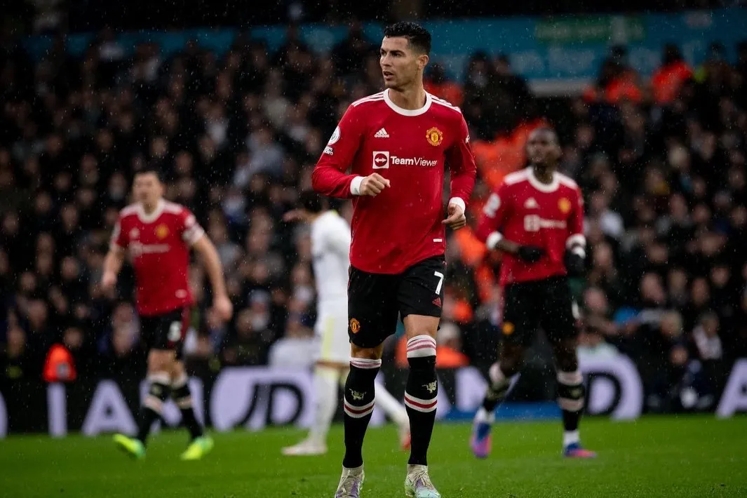 Cristiano Ronaldo em jogo pelo Manchester United.