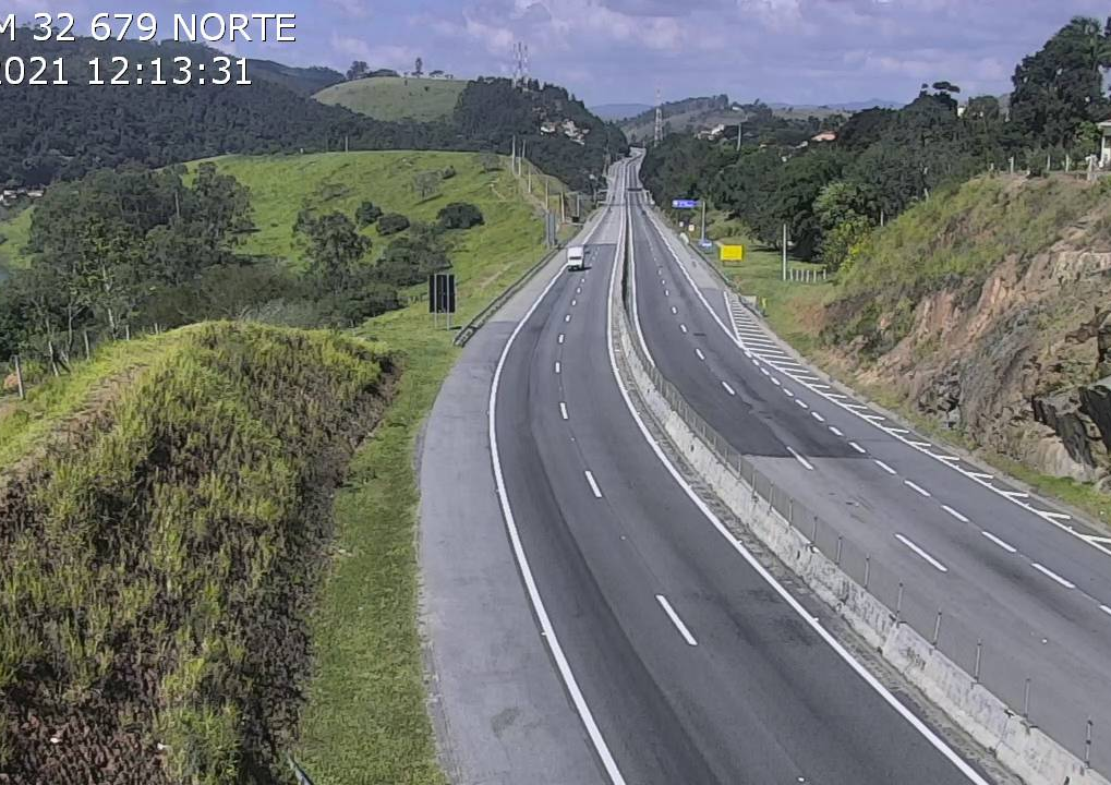 Rodovia dos Tamoios tem pare e siga devido a obras no km 64 Divulgação/Tamoios