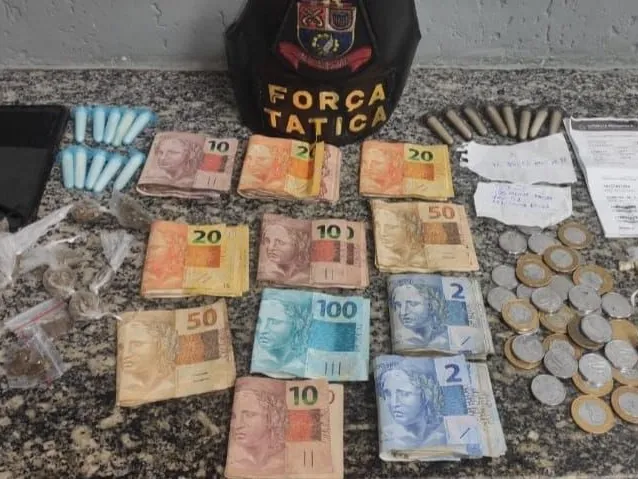 Homem é preso por tráfico de drogas após perseguição com a Polícia Militar, em São José dos Campos