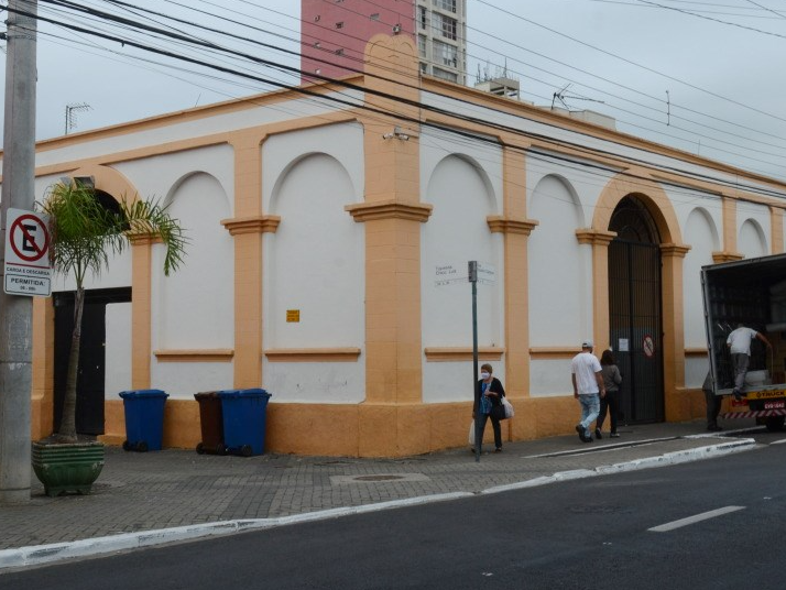 Em São José, Mercadão vai funcionar das 7h às 12h Charles de Moura/PMSJC