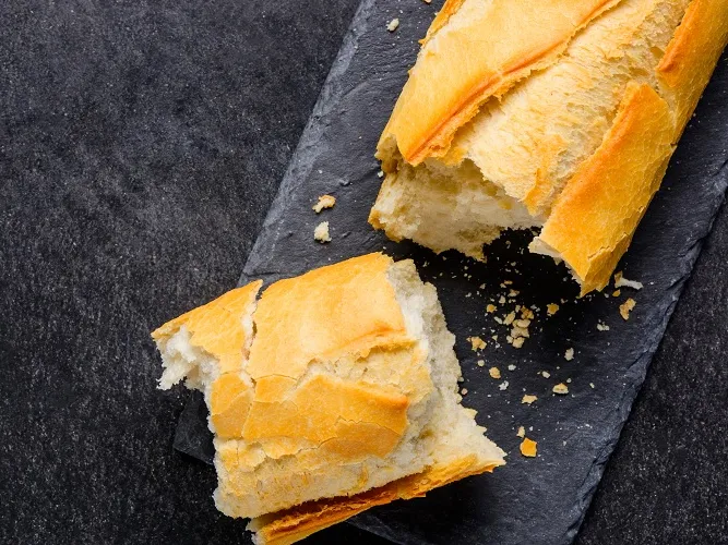 Pão francês costuma ter menos conservantes que o pão de forma