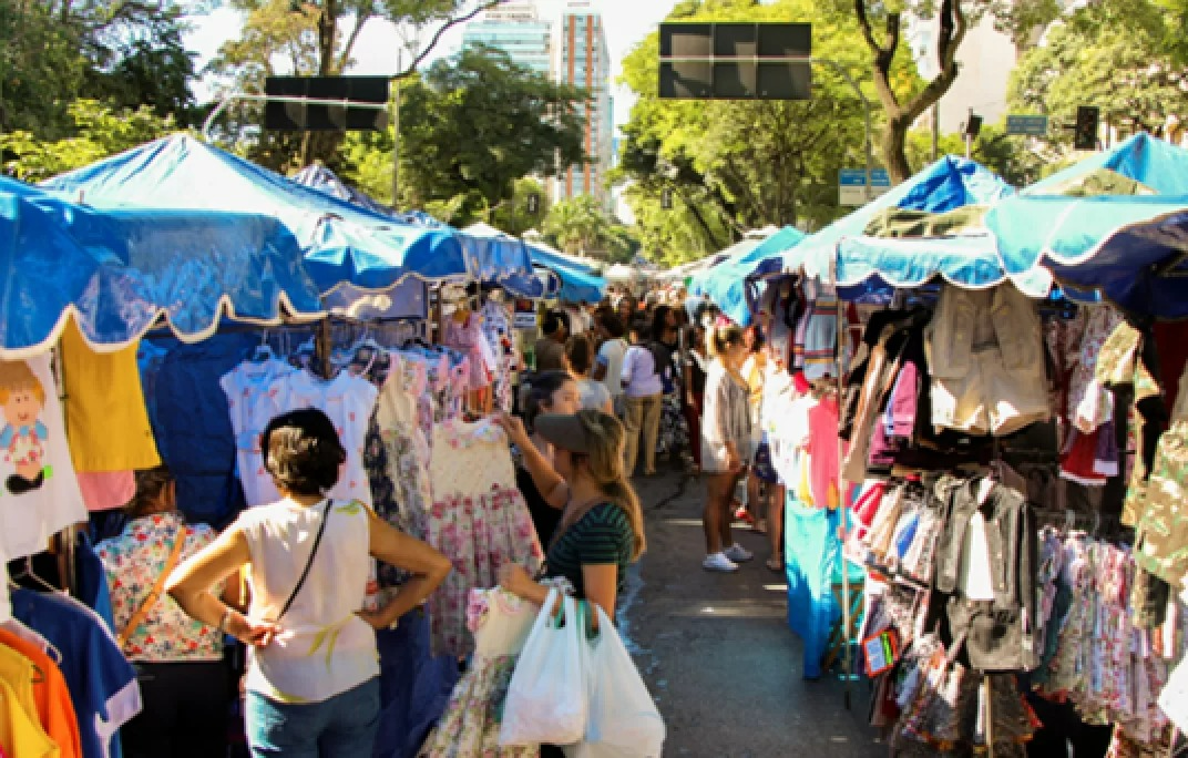 Feira Hippie Stênio Lima / PBH