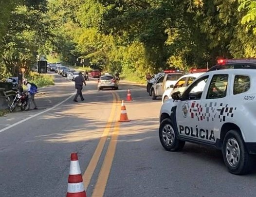 Motociclista perdeu o controle na SP-55 em São Sebastião Ricardo Marques/Arquivo pessoal