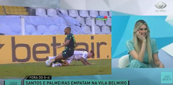 Jogo na Vila Belmiro teve arbitragem polêmica Reprodução