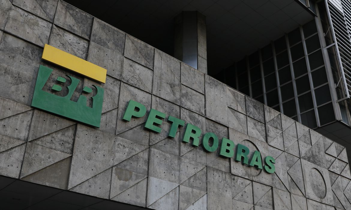 Petrobras tem alta no lucro Fernando Frazão/Agência Brasil