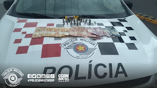 Eles foram conduzidos ao Distrito Policial, para as medidas necessárias Divulgação/ PM