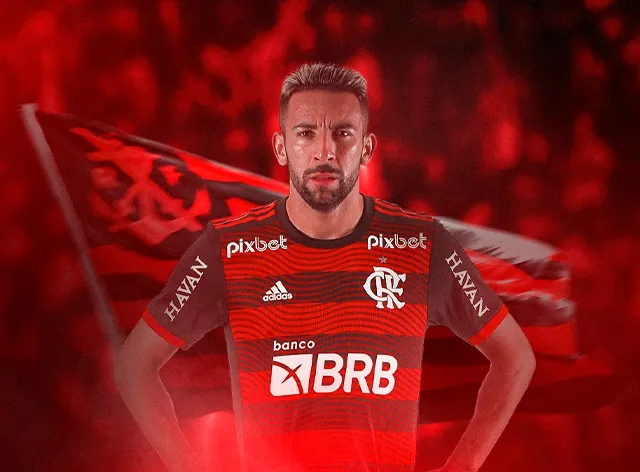 Lateral-direito Isla rescinde com o Flamengo e é anunciado por novo clube -  ESPN