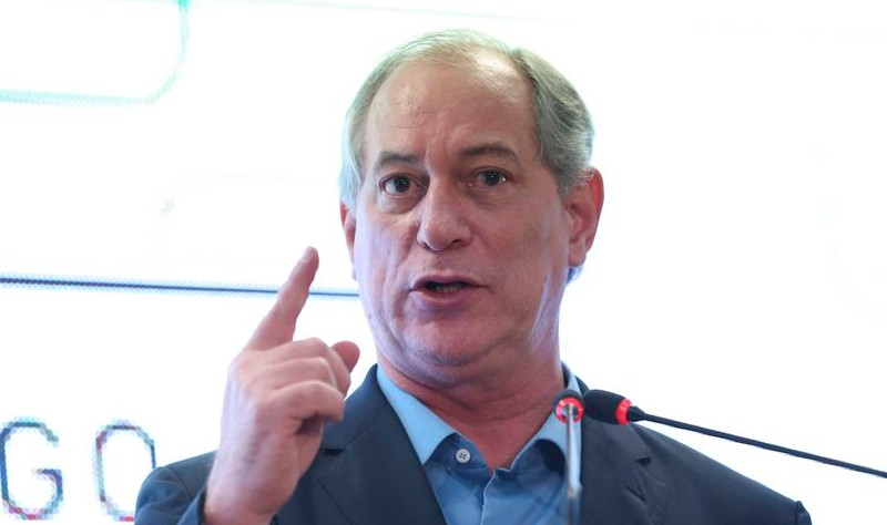 Ciro Gomes defende mudança em sistema político e fala em plebiscito Agência Brasil