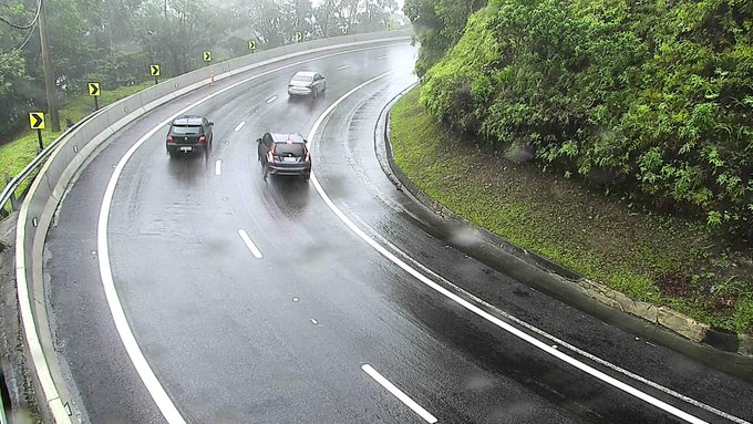 Apesar das chuvas, a rodovia ainda não registrou nenhum acidente durante esta manhã Divulgação/ Tamoios