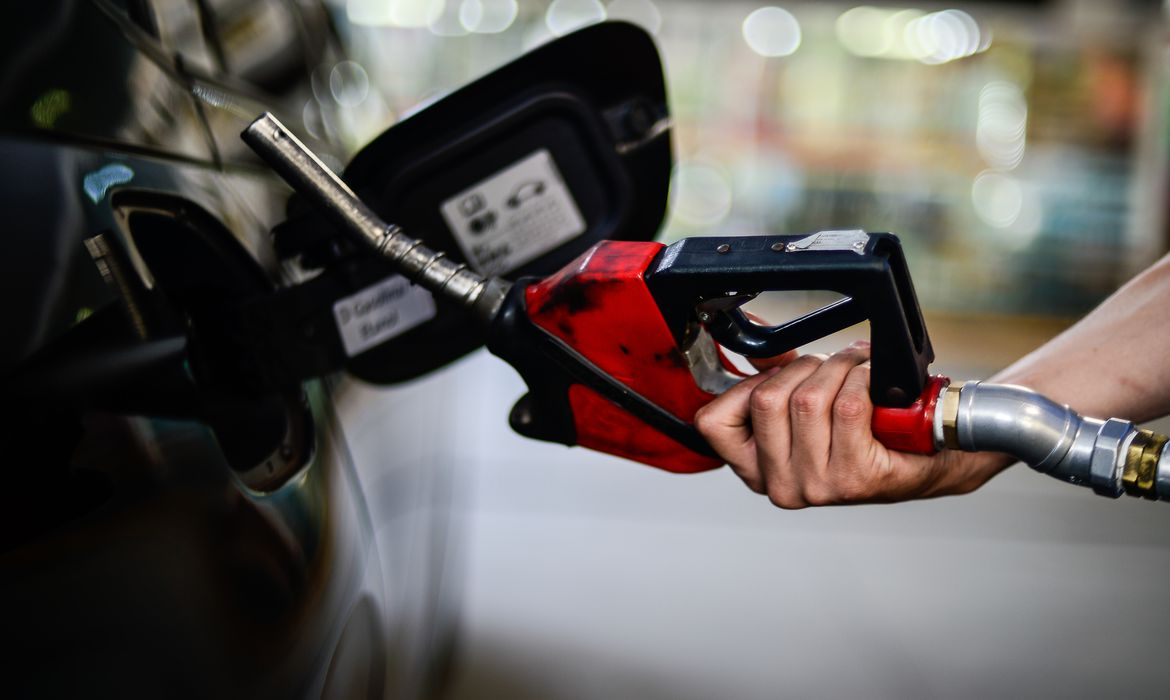 Queda na gasolina faz prévia da inflação de setembro indicar deflação Foto: Agência Brasil