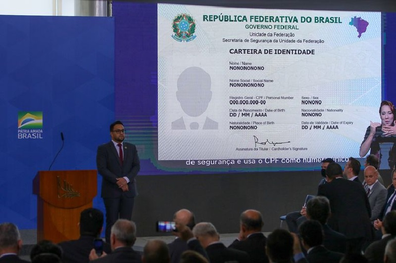 Nova carteira identidade começou a valer em 1º de março deste ano Agência Brasil