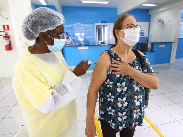  Prefeitura de São José dos Campos antecipa a  3ª Dose da vacinação contra a Covid-19