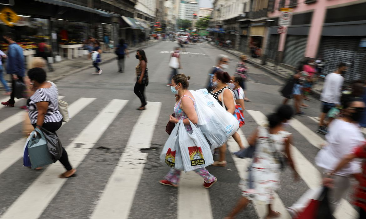 Mesmo com o avanço em janeiro, o varejo não reverteu as perdas de 1,9% em dezembro Foto: Reuters